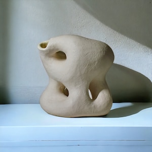 Abstract sculpture decoration. Minimalist Vase. Ikebana vase. Modern white vase. Interior sculpture. Creative Sculpture Vase.Sculptural Vase