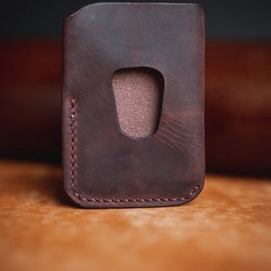Cartera de cuero hecha a mano / billetera de bolsillo de cuero / billetera de tarjeta / titular de tarjeta unisex / billetera minimalista hecha a mano / regalo para él imagen 4