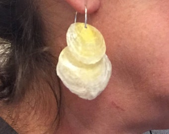 Dual jingle shell earrings (pale yellow)