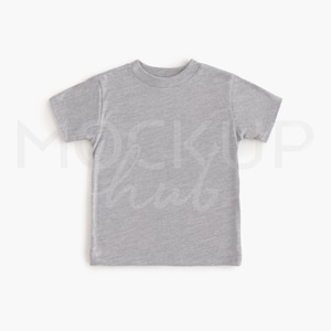 Pode incluir: Uma camiseta cinza mesclada de manga curta com gola redonda. A camiseta é feita de um material macio e é adequada para o uso diário. A camiseta é exibida em um fundo branco.