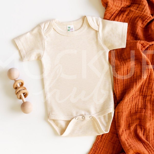 Laughing Giraffe Baby Mockup | Oatmeal Bodysuit | Fall Mockup | Halloween Mockup | Boho Mockup | Gender Neutral | Bella Canvas Mockup