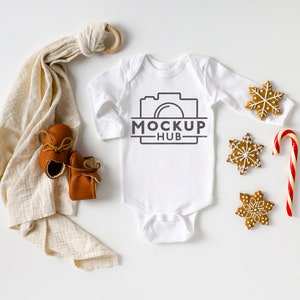 Konijn skins witte Romper | Kerst mockup | 4411 lange mouw baby mockup | Tshirt mockup | Mockup Bella & canvas | Gender neutraal