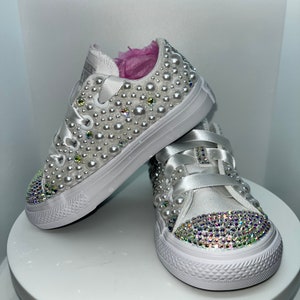 All-Star White Low Top Girl Converse, Girl Christening Converse, Bling Converse, Christening Shoes, Birthday Bling Converse