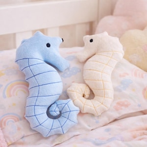 Seahorse Stuffie ITH Embroidery design , Machine Pattern, ITH seahorse Stuffie, fish Softie, fish Pattern, ITH 5x7 ,6x10, 7x12 , 8x8
