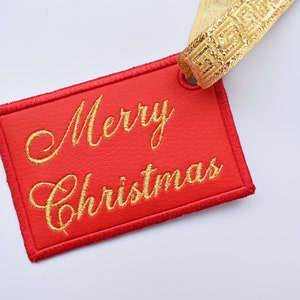 Merry Christmas gift tag ITH embroidery design 4x4.