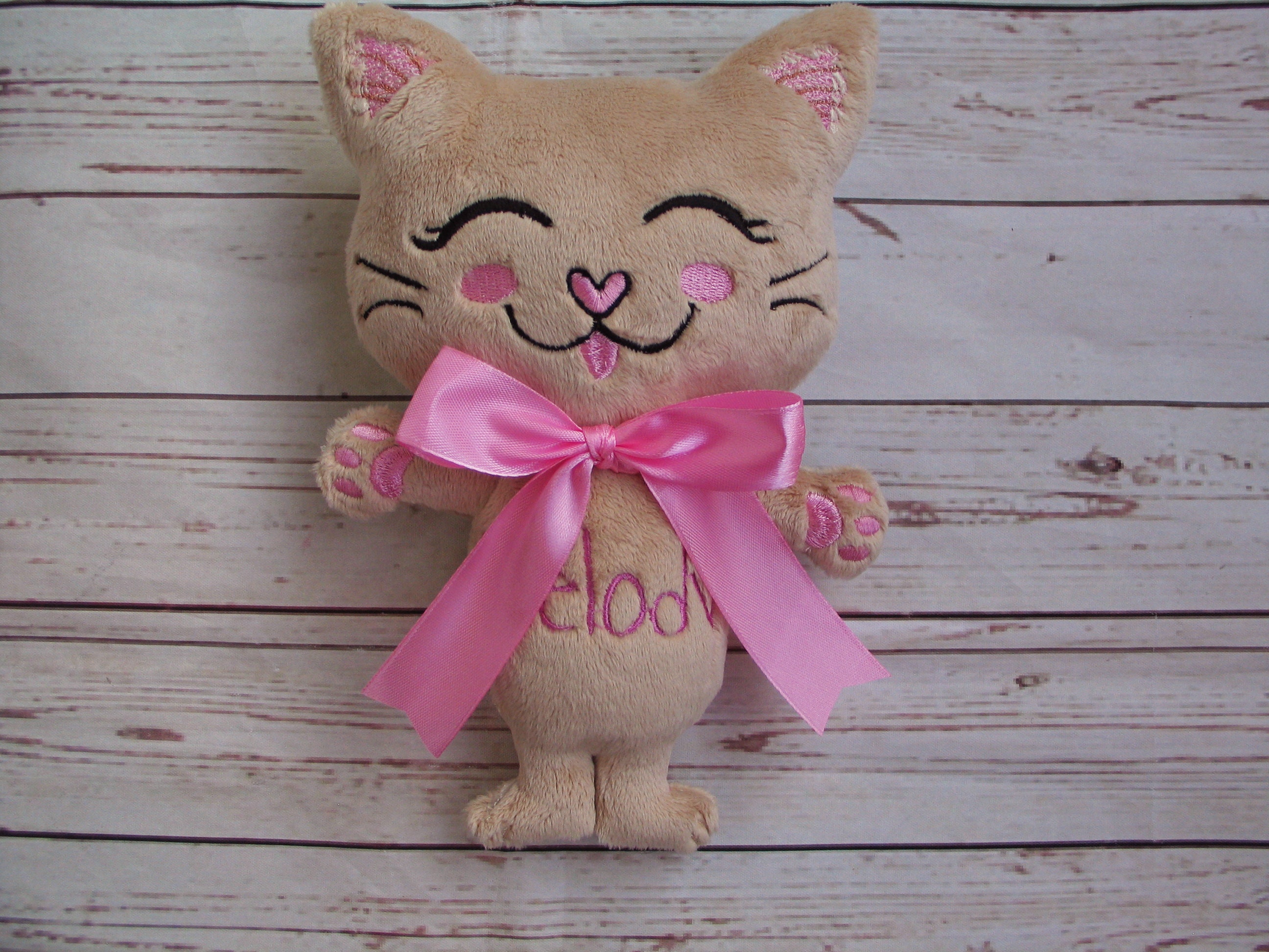 Kitty stuffie ith embroidery machine pattern ith stuffie  etsy uk