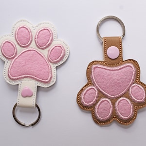 Paw Key Chain, Key Fob, Snap Tab, ITH, Digital File, Embroidery Design 4x4