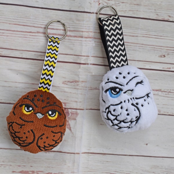 Little Owl keyfob Stuffie ITH Embroidery ,keychain Machine Pattern,ITH owl Stuffie, owl Softie, forest Pattern,ITH 4x4 In the hoop