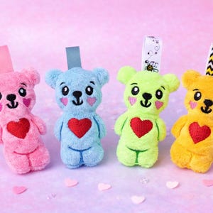 Little teddy bear keychain ITH embroidery pattern ,Machine Pattern, ITH Bear Stuffie, Teddy Softie, Teddy Bear Pattern, ITH 4x4