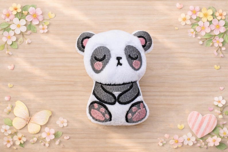Diseño de bordado a máquina de mini panda, en el patrón de bastidor 4x4 imagen 1