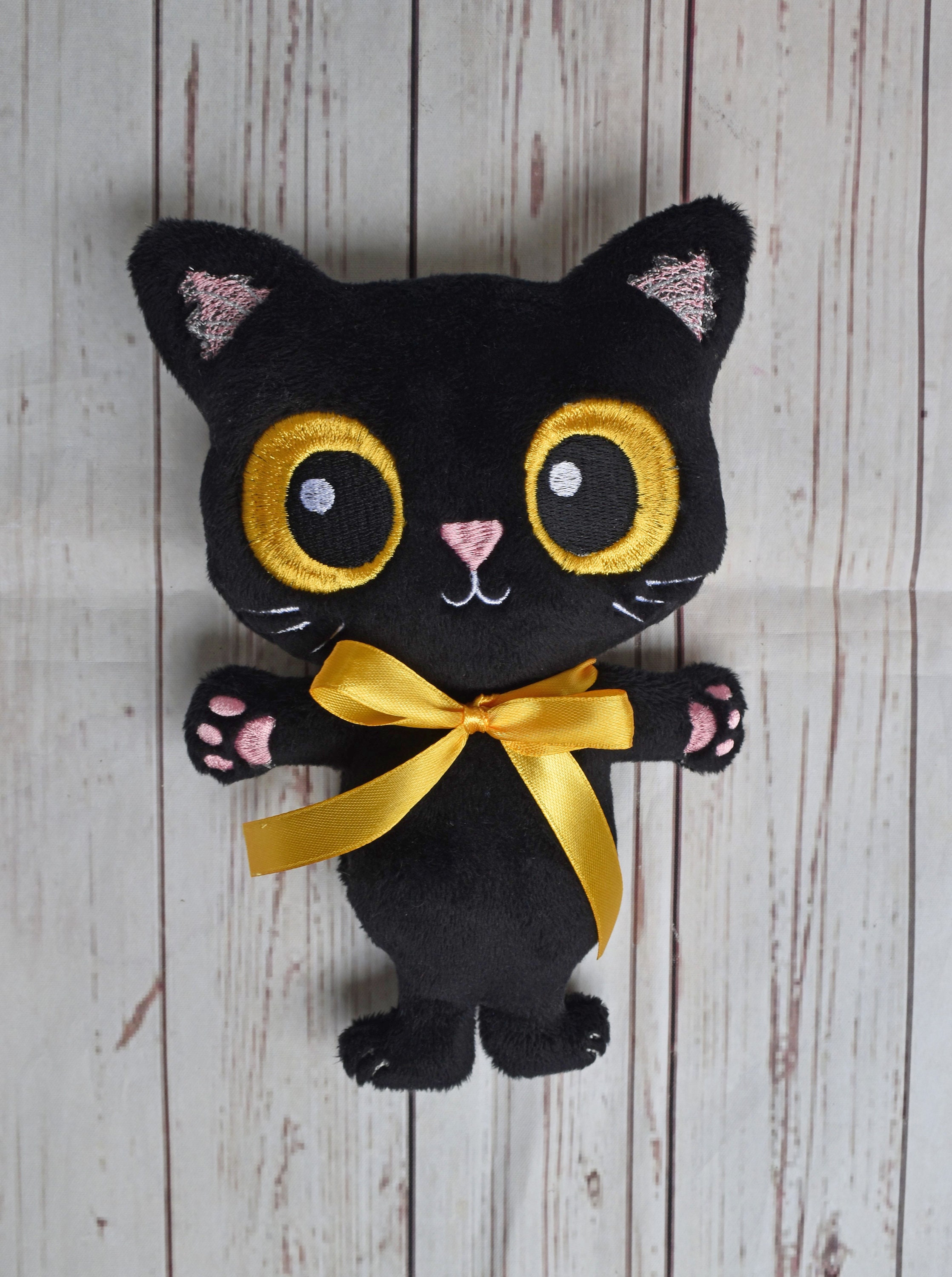 Kitty stuffie ith embroidery machine pattern ith stuffie  etsy 