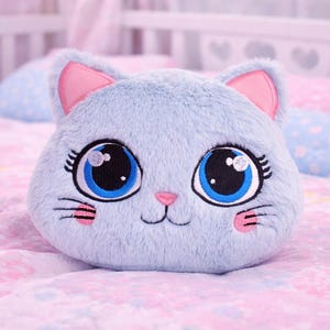 Cat head Kitty stuffie, cat ITH, Digital File, Embroidery Design 5x7, 6x10, 7x12, 8x12