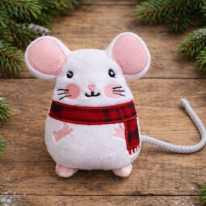 Mouse with scarf Stuffie ITH Embroidery , Machine Pattern, ITH Mouse Stuffie, Mouse Softie, Mouse Pattern, ITH 5x7 ,6x10, 7x12,8x12, 8x8