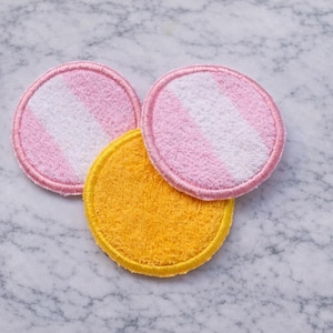 Washpad make-up removal pad round shape embroidery design 4x4 ,10cm x10 cm
