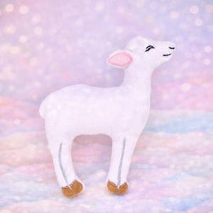 Patrón de bordado de oveja de peluche ITH, patrón de oveja de peluche ITH, patrón de animal, ITH 6x10, 7x12, 8x12, 8x8