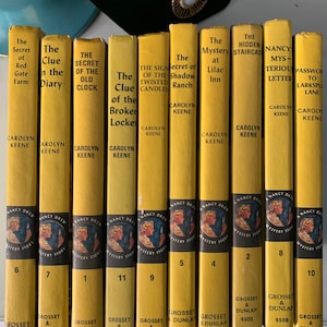 Vintage Nancy Drew Book: 70s-80s Grosset & Dunlap Mystery - Choose Title