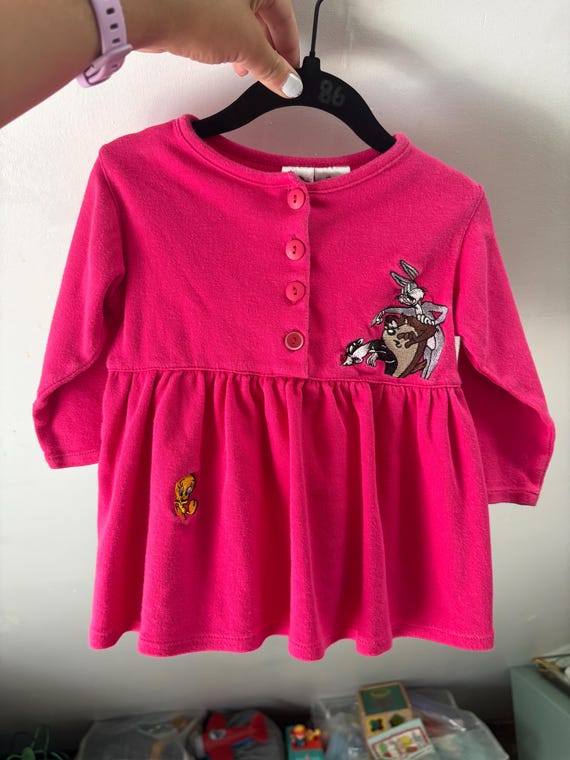 bugs bunny pink dress Bugs Bunny's best moments in drag https://www.youtube.com/watch?v=Lpg-w2W1-GI