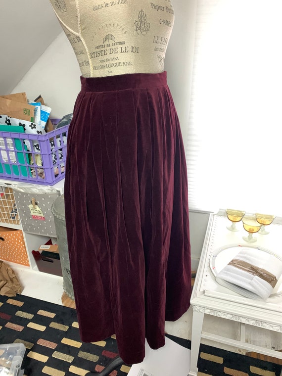 Vintage Laura Ashley Burgundy Velvet Skirt / Made… - image 8