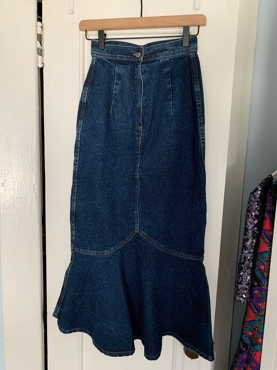 Vintage Y2K Long Denim Flare Skirt / Frenzy Skirt… - image 3