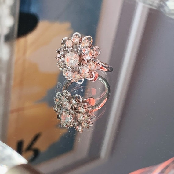 Silver Flower Ring Vintage silver Statement ring Onyx stone Rhinestone Adjustable fits all jewelry Christmas gifts for her Crystal Metal