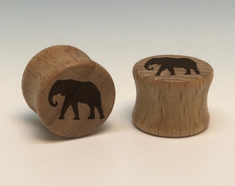 Pair Bamboo Wooden Carved Elephant Ear Plugs Flesh Tunnels Stretcher Taper