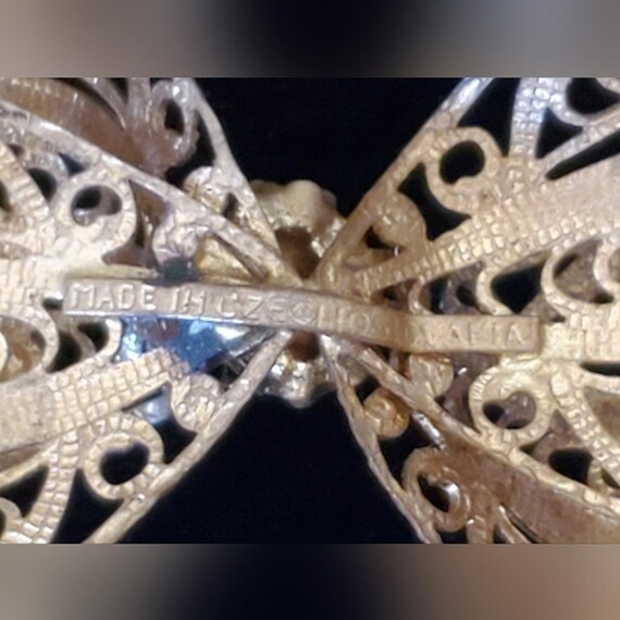 Vintage Czech Fillagree Rhinestone Bow Brooch Del… - image 4