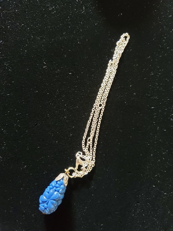 Vintage Blue Molded Glass Shamrock Floral Pendant… - image 1