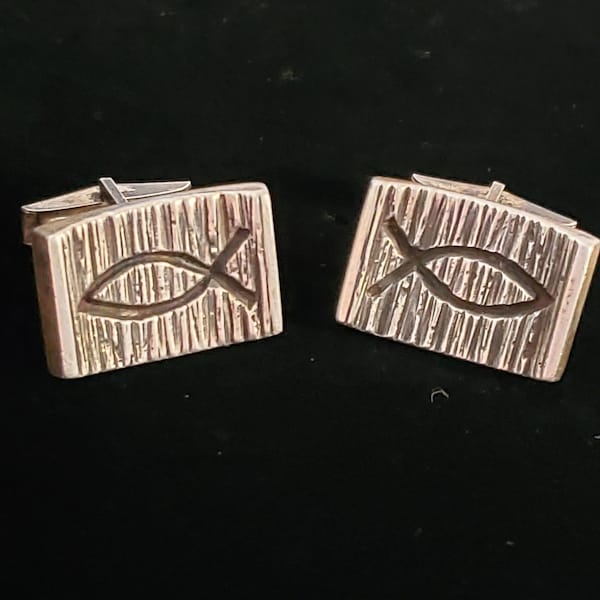 Retired James Avery Sterling Fish Outline Tree Bark MCM Style Cufflinks