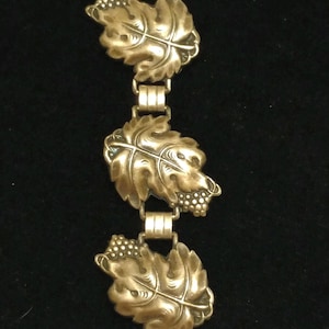 Sterling Grape and Leaf Bracelet 1940&#39;s Detailed Nature Fruit Wine Lover Gift Vinyard