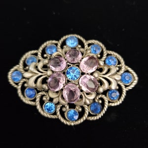 Early Vintage Blue and Purple Glass Multi-layer Cable and Leaf Brooch Sash Pin