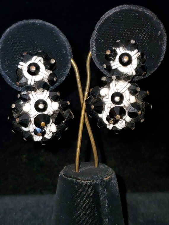 Vendome Sputnik Bead and Wire Black and White Scr… - image 1