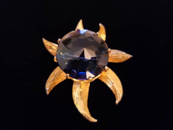 Large Stylized Sun/Star Brooch