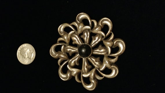 Large Early Mexican Sterling Onyx Flower Brooch 1… - image 3