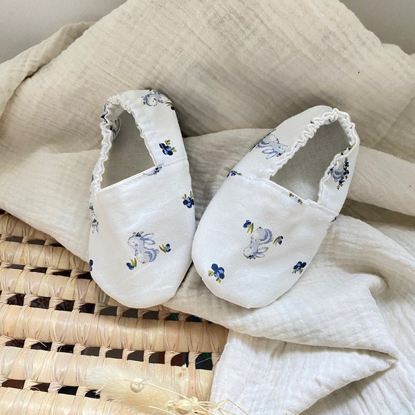 Chaussons bébé personnalisable, différentes couleurs