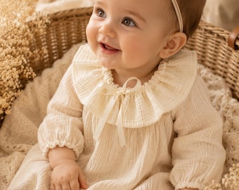 Detachable baby collar in double cotton gauze – ruffled collar with satin ribbon – personalized – from birth to 4 years.