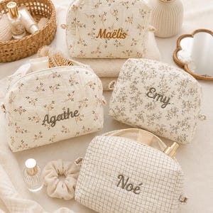Trousse de toilette personnalisée brodée – Prénom ou initiale – Gaze de coton – Cadeau fête des mères – Vanity bébé ou adulte
