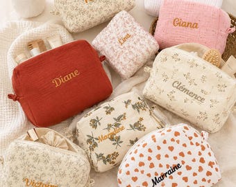 Trousse de toilette personnalisée brodée – Cadeau femme, naissance, Noël – Format rectangulaire – Fait main en France