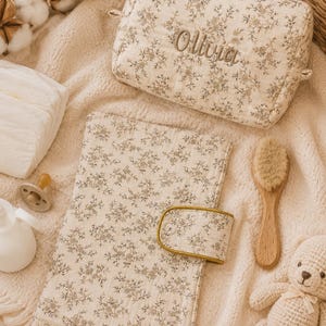 Personalized cotton gauze changing bag – Personalized toiletry bag – diaper and wipes storage – bag organizer image 7