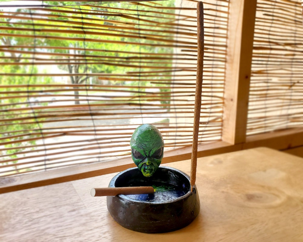 Alien Head Ash Tray Round Cigarette Burner Incense Stick Etsy