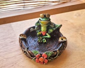 Relaxed Frog Ash Tray - Round Cigarette Burner Incense Stick Holder Handmade Comedy Animal Decor Smoker Gifts Feng Shui Rasta Summer Art
