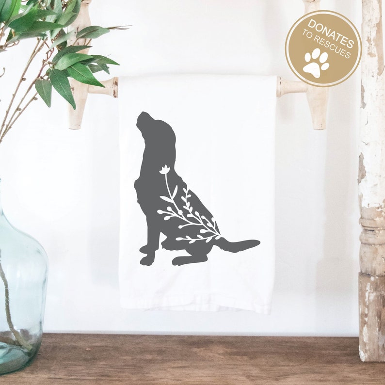 Blommig hundsilhuett SVG | Perfekt för pappersklipp, htv + mer | Hundclipart | hundsvg | hundälskare | blommig svg | bladverk | bladverkhund bild 2