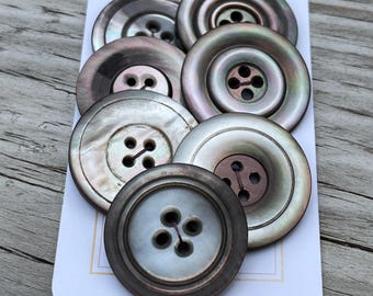 Antique Mother of Pearl Rainbow Shell Button Set of 7 Carved MOP Buttons 1 1/8” 29mm