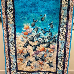Sea Turtles Wall Hanging