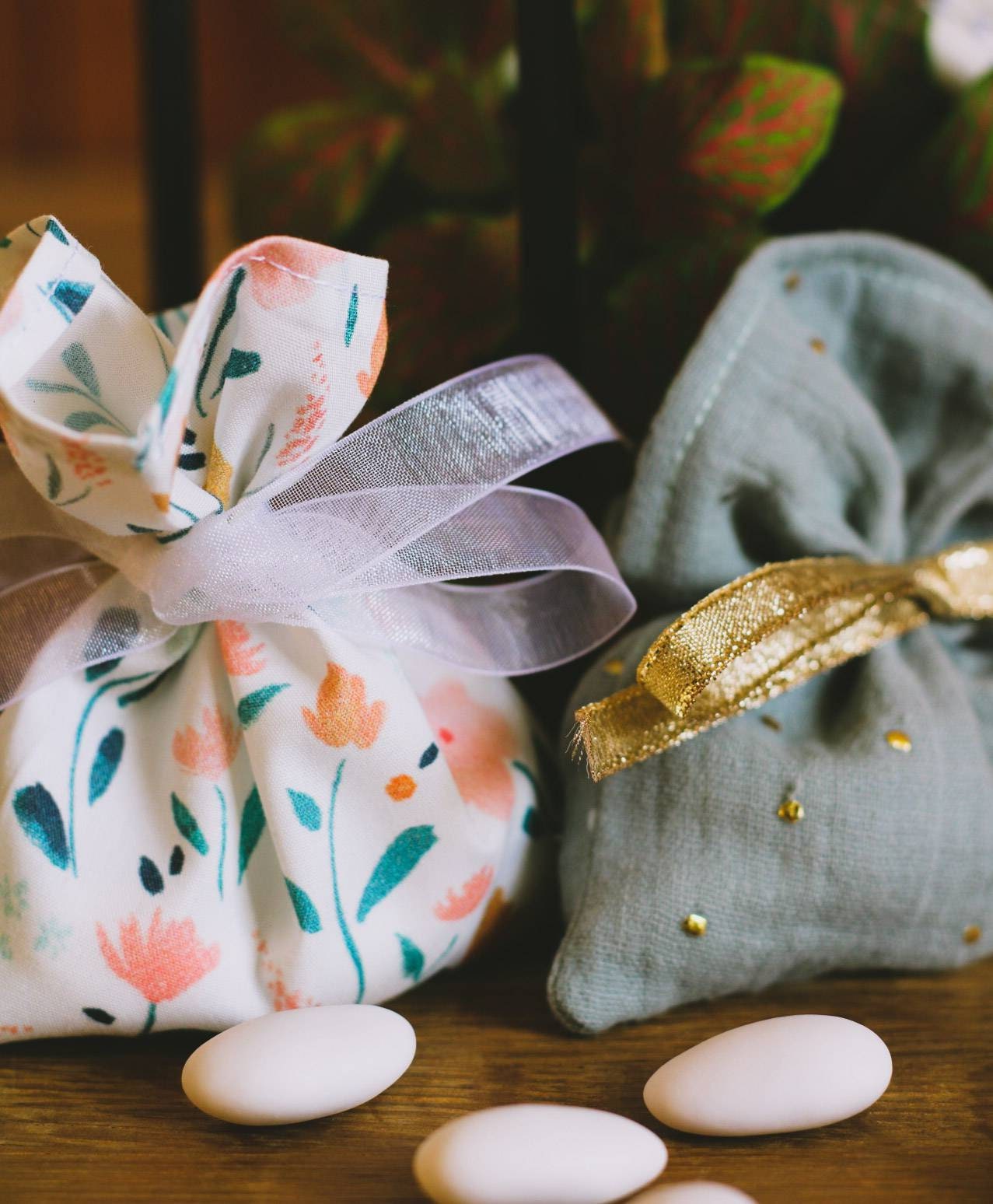 Sachets Dragées En Jute Avec Coccinelle - Lot Pour Communion, Confirmation, Mariage