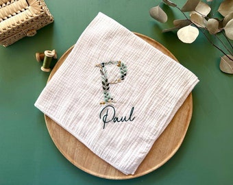 モノグラム刺繍入りベビーおむつ、パーソナライズ、名前と生年月日、コットンガーゼ、出産祝い、新生児