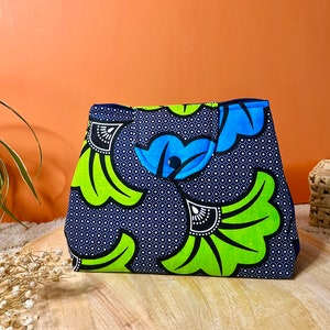 Customizable toiletry and makeup bag in cotton or wax fabric, vanity