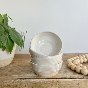 Pottery Dip Bowl Green Handmade Snack Bowl Food Prep Bowl Ceramic Food Prep Dish Green Kitchen Set Bowl Small Accent Bowl Set Snack Dish Set