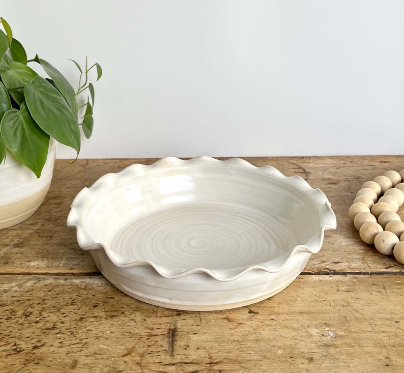 Handmade Pottery Pie Plate - Thumbnail 2