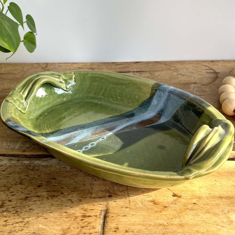 Party Platter Green Tray Serving Bowl Green Pottery Entryway Catchall Entryway Decor Platter Gamenight Platter Handmade Ceramic Hostess Gift Green