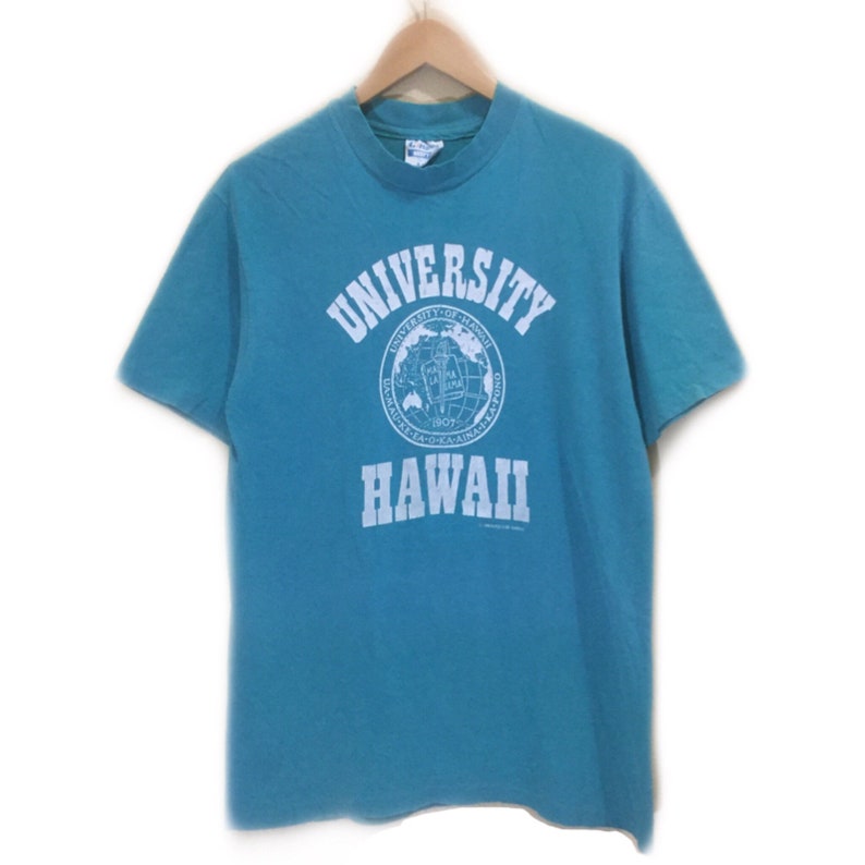 Vintage 90s University Of Hawaii T Shirt Vintage Top Tee Vintage Clothing 90s Clothing
